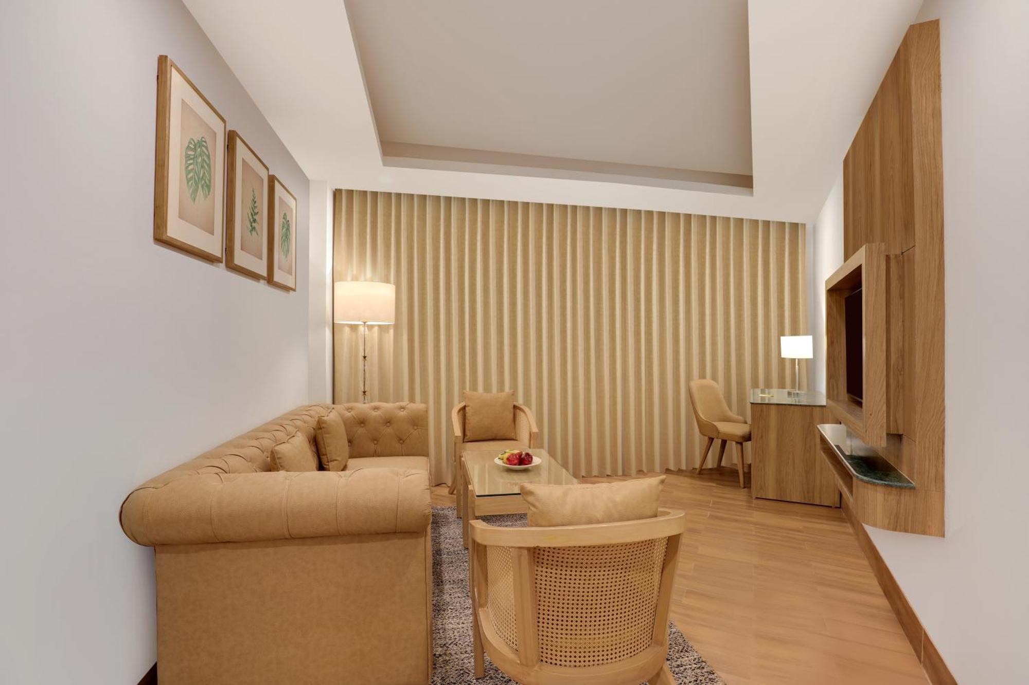 Lemon Tree Hotel, Risikés Kültér fotó