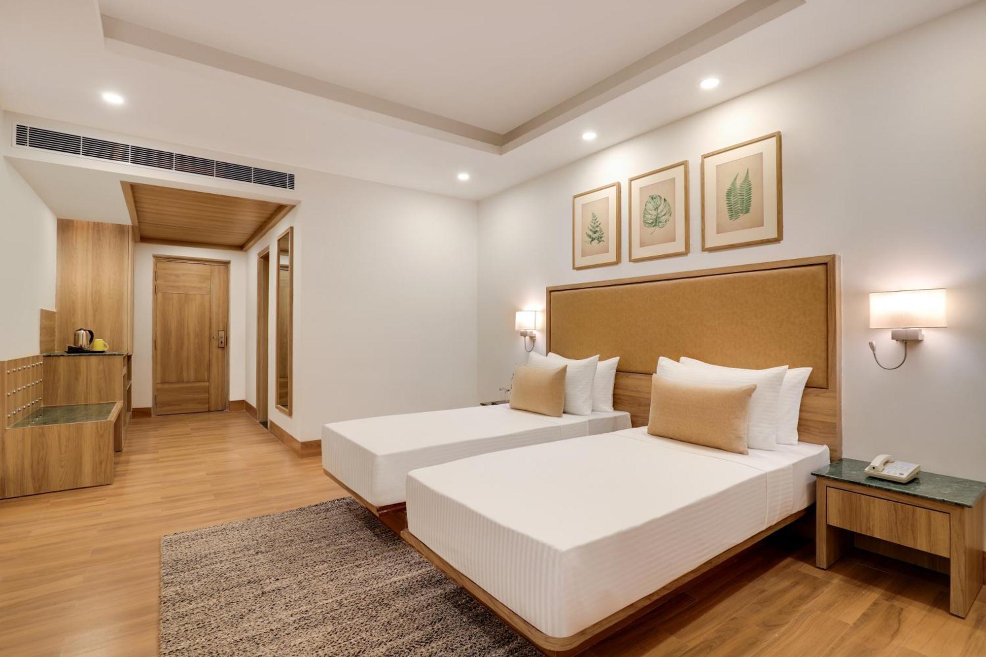 Lemon Tree Hotel, Risikés Kültér fotó