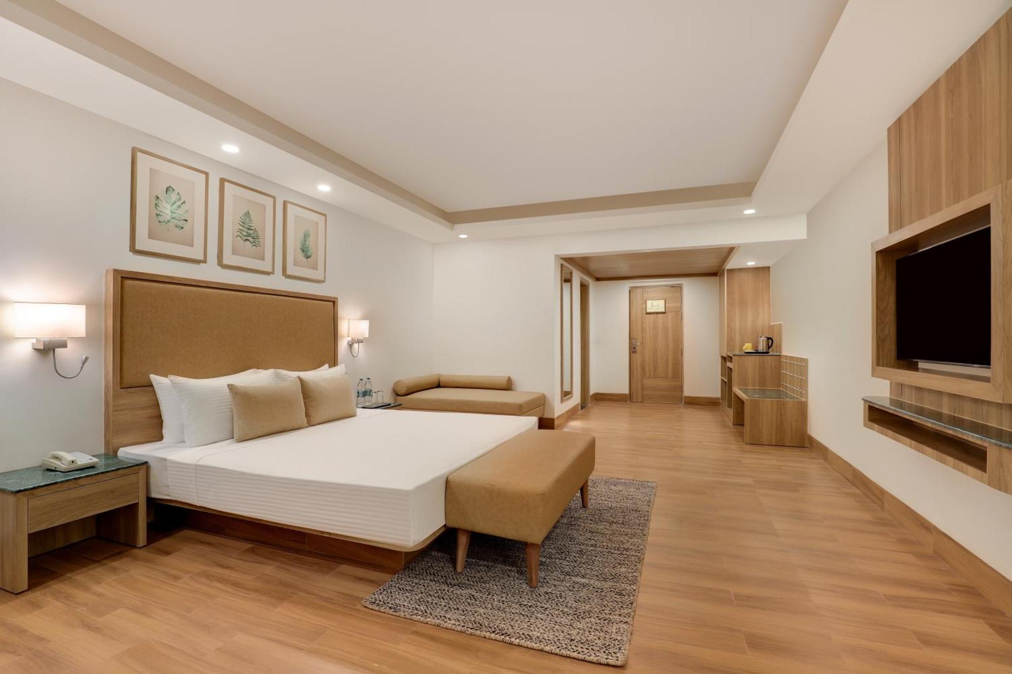 Lemon Tree Hotel, Risikés Kültér fotó
