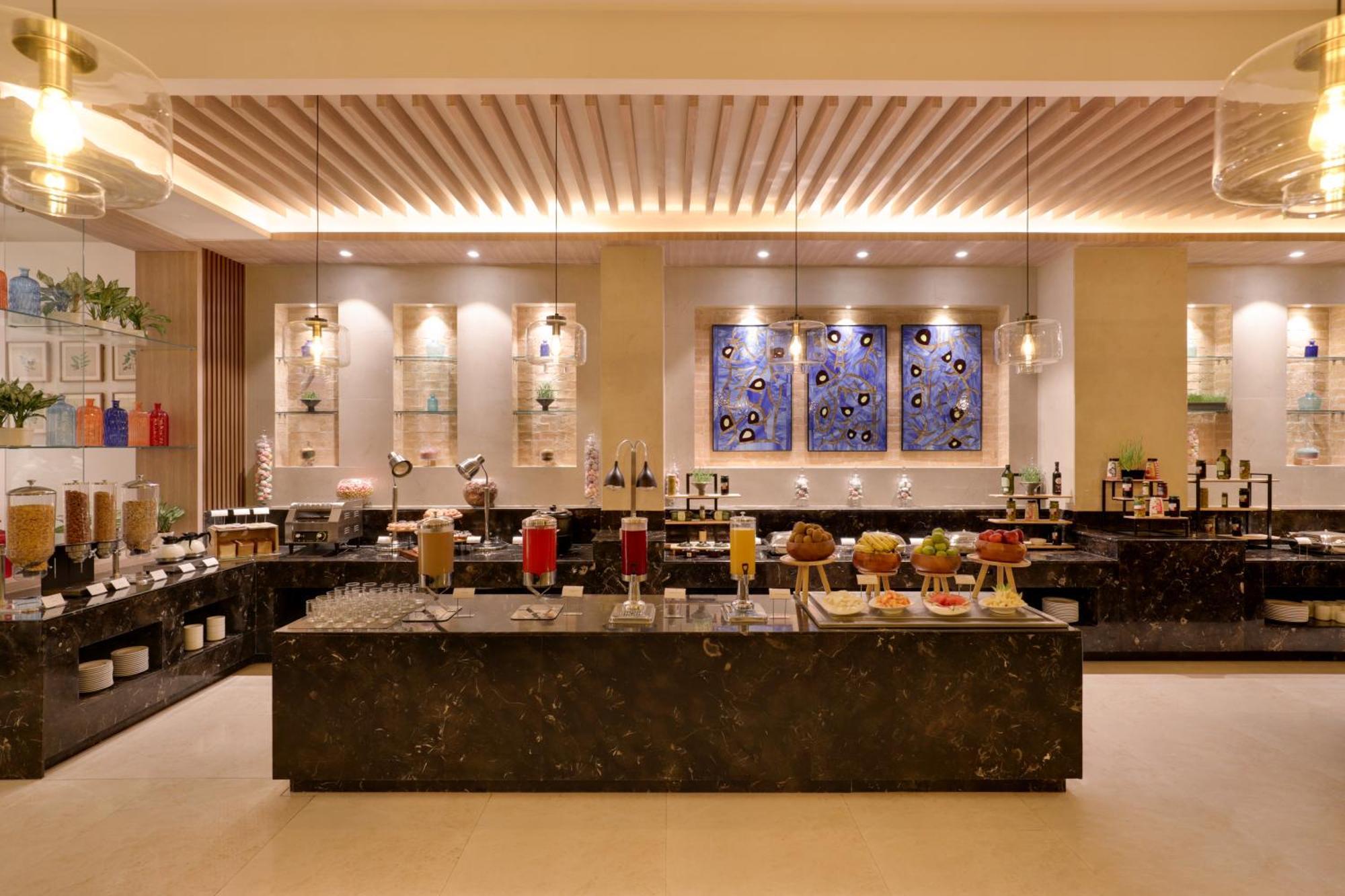 Lemon Tree Hotel, Risikés Kültér fotó